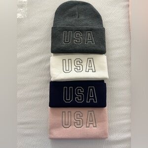 USA Embroidered Beanies Set